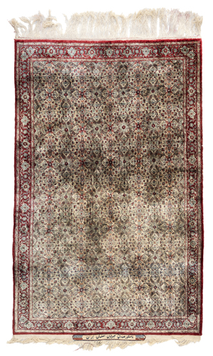 <b>An Isfahan silk rug</b>