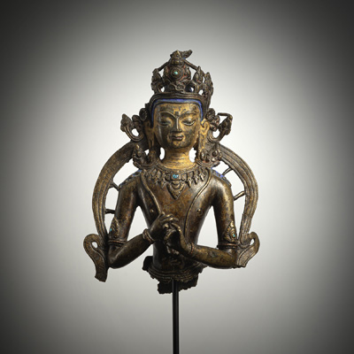 <b>Torso des Adibuddha auf einem Metall-Sockel</b>