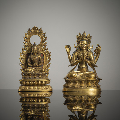 <b>Feuervergoldete Bronze des Shadakshari, Lotusthron und Amitayus</b>