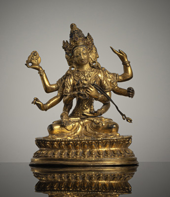 <b>Feuervergoldete Bronze der Usnishavijaya auf einem Lotus</b>