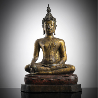 <b>Gold und rot lackierte Bronze des Buddha Shakyamuni</b>