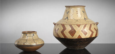 <b>Zwei 'Shipibo'-Keramikgefäße</b>