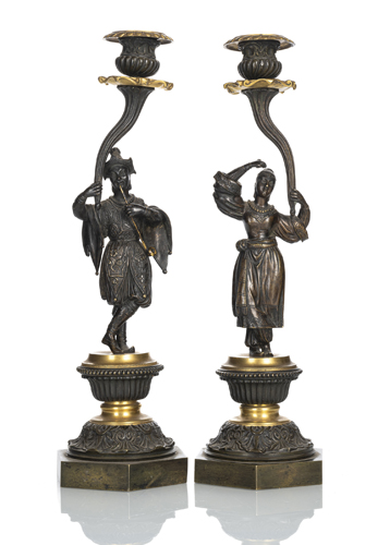 <b>Paar figürliche patinierte und teilvergoldete Bronze Kerzenleuchter</b>