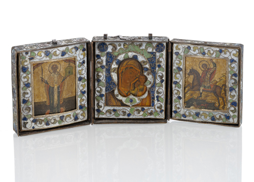 <b>A RUSSIAN TRIPTYCH OF THE MOTHER OF GOD OF KAZAN WITH STS NICHOLAS OF MOSHAJSK AND DIMITRII</b>