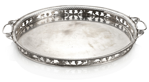 <b>A LARGE NEOCLASSICAL OPENWORK SILVER TRAY</b>