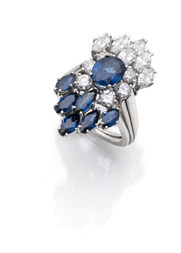 <b>Saphir - Diamant Ring</b>