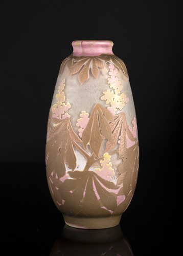 <b>Große Vase mit Kastanienblüten</b>