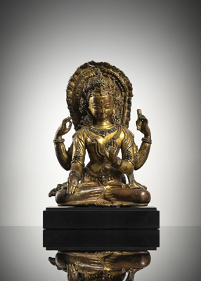 <b>Feine und seltene feuervergoldete Bronze der Prajnaparamita</b>