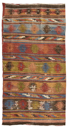 <b>A slit-Kilim</b> <b>A slit-Kilim</b>