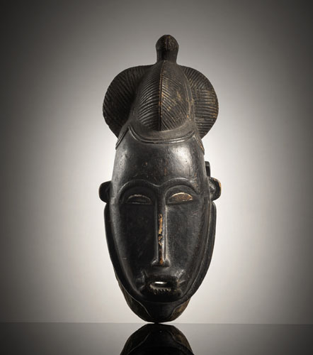 <b>A fine wood mask</b> <b>A fine wood mask</b>
